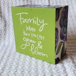 Kathy Davis Family Tabletop Wooden Sign